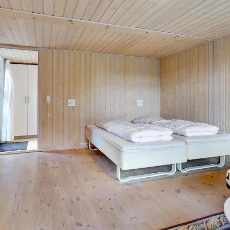 Holiday home Fay - 25m From The Sea By Interhome *