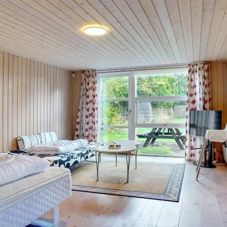 Holiday home Fay - 25m From The Sea By Interhome Hals