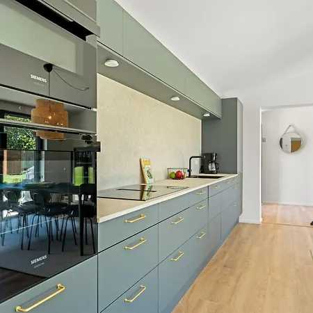 Fay - 25m From The Sea By Interhome Hals