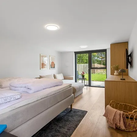 Fay - 25m From The Sea By Interhome Hals